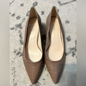 Women’s Nine West Kitten Heel Pumps Sz 11 (NEW)